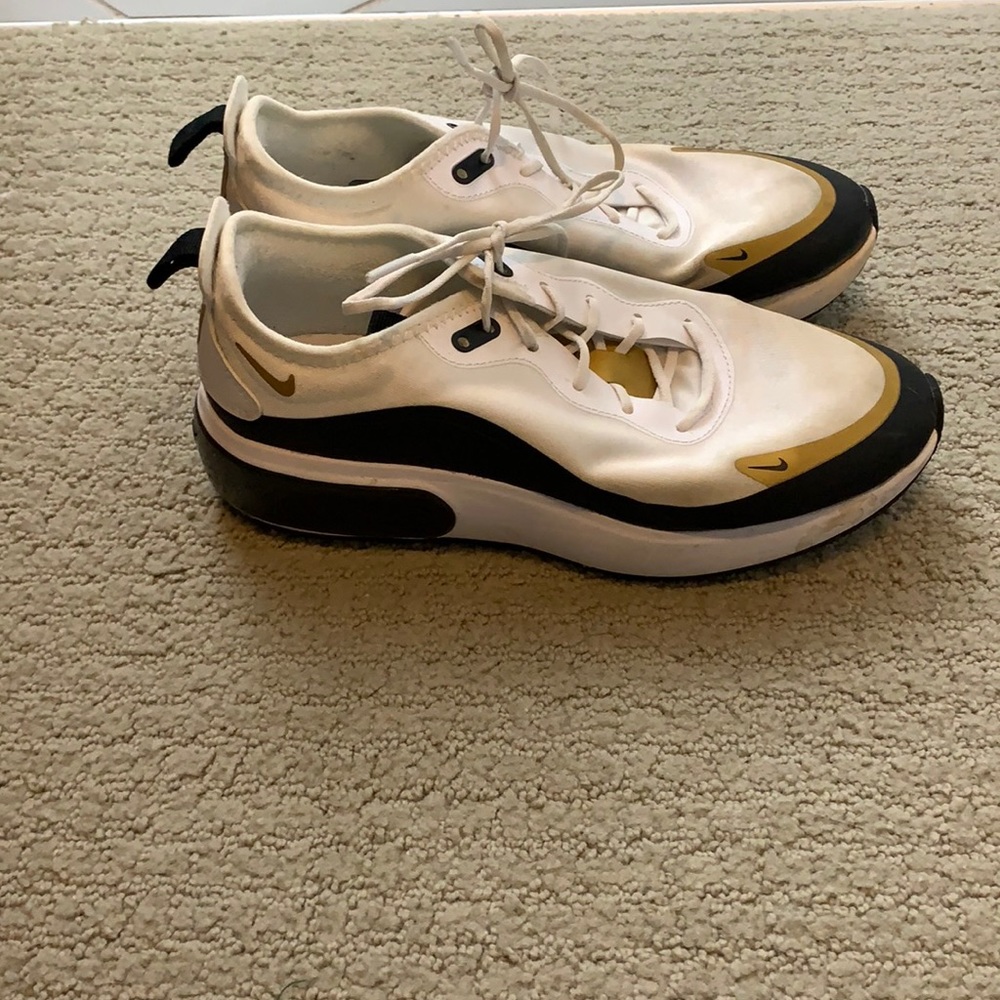 Nike air max